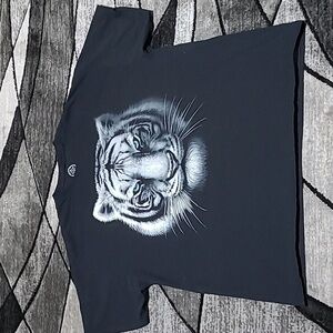 WHITE BENGAL TIGER BLUE EYES GRAPHIC TEE-SHIRT
